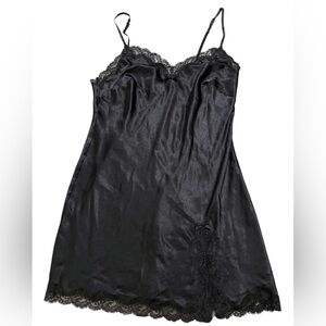 Victoria’s Secret black satin chemise or mini slip dress with lace trim Y2K